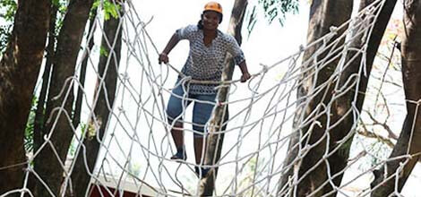 Net Climbing Activity