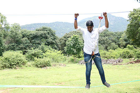 Rope Walking Team Building