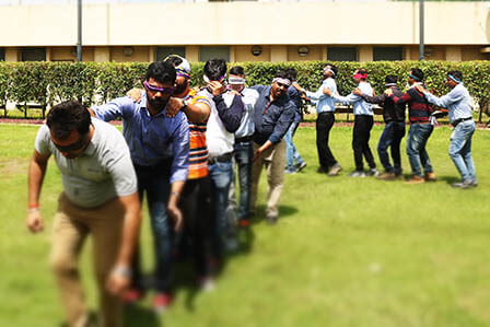 Blind Mind Team Building Activity