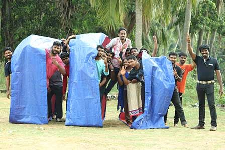 Caterpillar Bulldozer Team Building