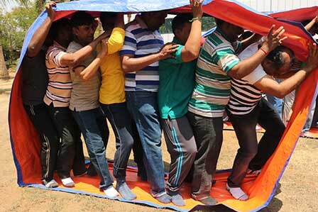 Caterpillar Bulldozer Team Building