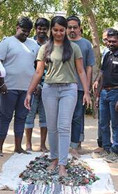 Glass Walking Seminar